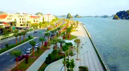 Ảnh của Hướng dẫn chi tiết ăn - chơi từ A - Z khi du lịch Vịnh Hạ Long